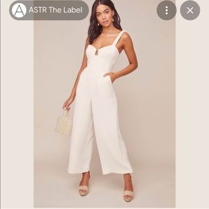 ASTR Versailles Jumpsuit - cream/Vanilla